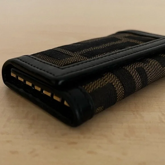 FENDI Zucca Canvas 4-Hook Key Holder Tobacco & Black COA Card Authentic Vintage